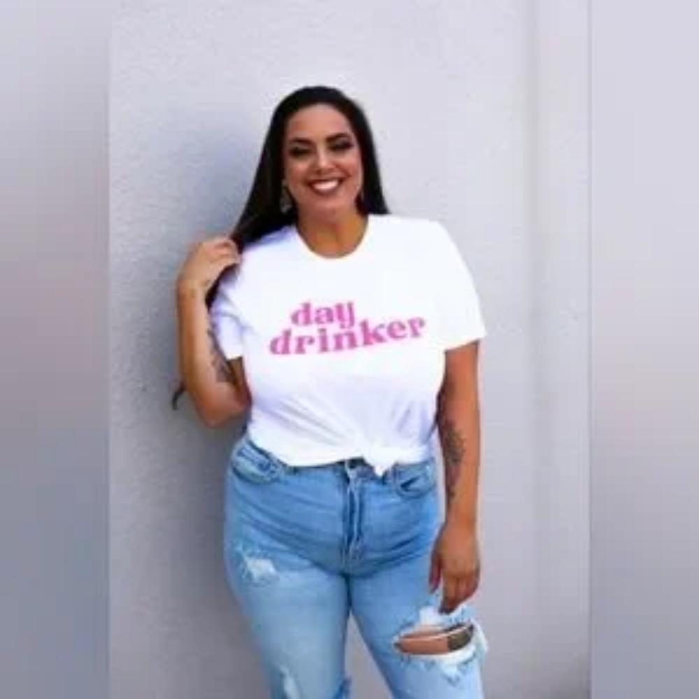 NWT DAY DRINKER T-SHIRT PLUS 2XL